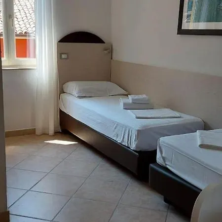 Sirena Hotel 2*